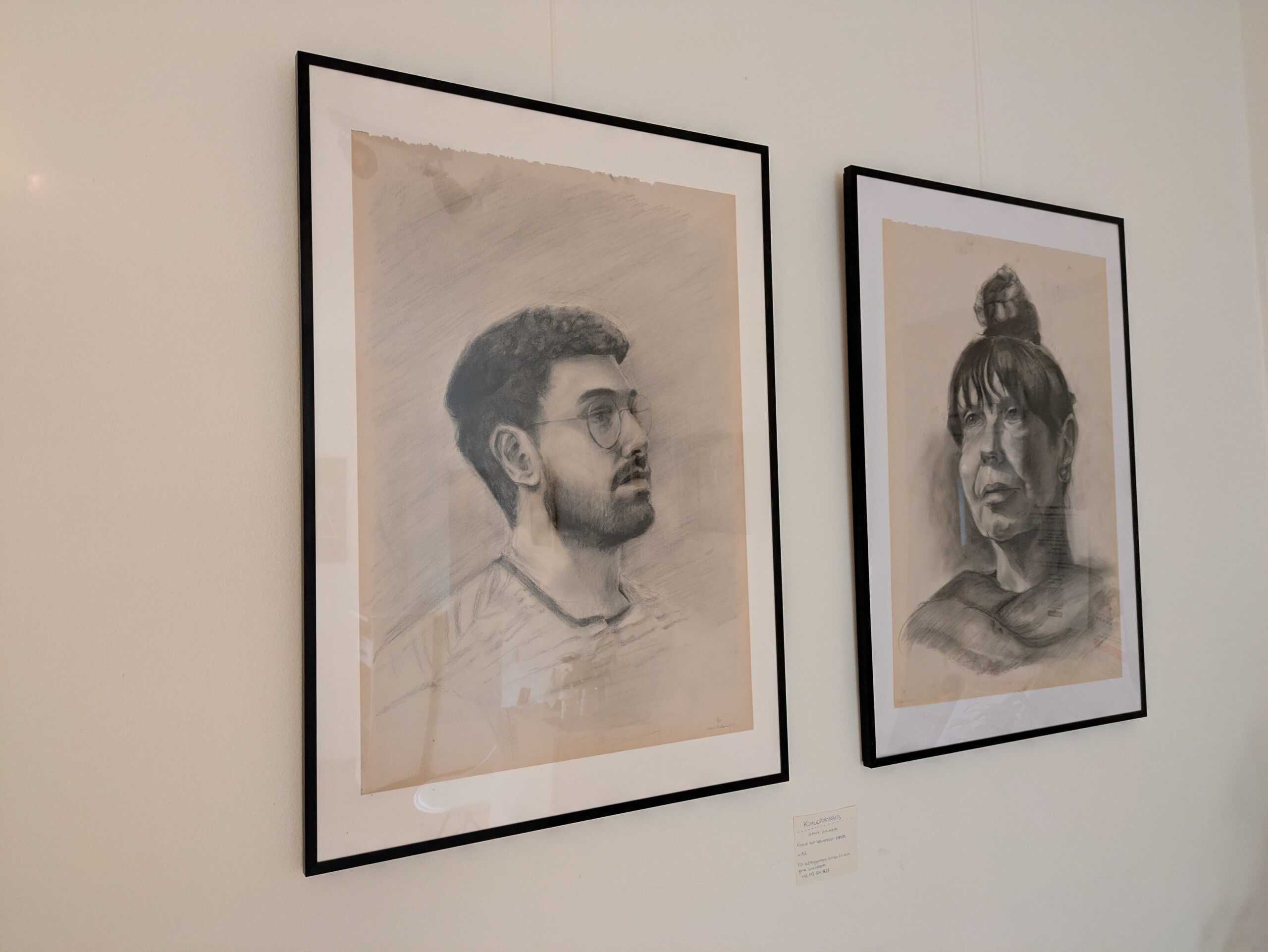 2 Portraitbilder Mann und Frau in schwarz weiß